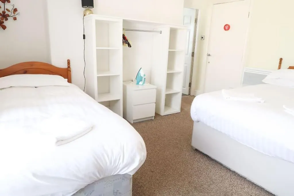 Farina No8, 3 Bedroom Sea View Apartment Sleeping 7 Guests 布里德灵顿