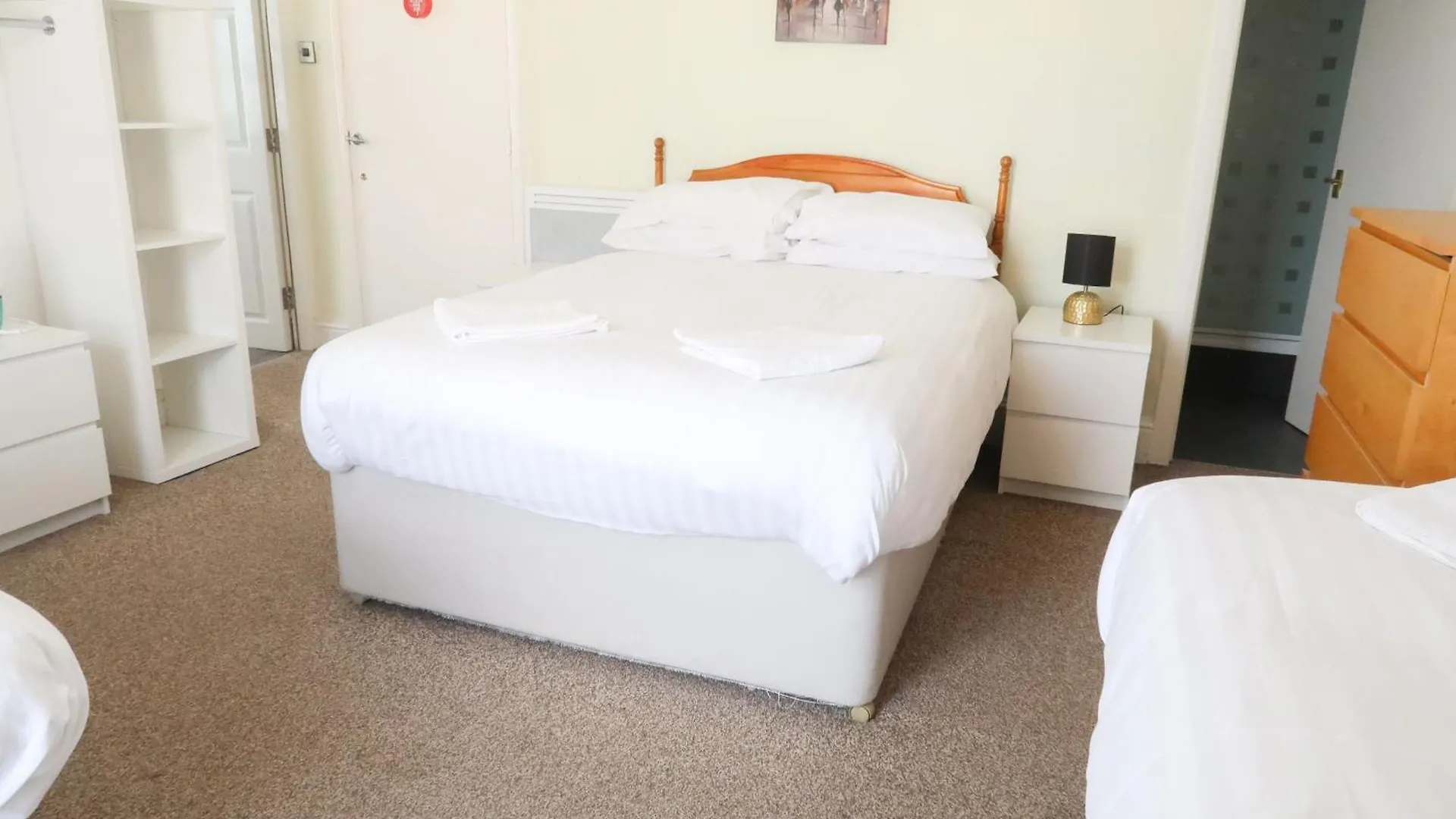 Farina No8, 3 Bedroom Sea View Apartment Sleeping 7 Guests 布里德灵顿